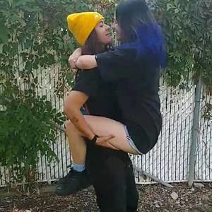 Meet your Posher, Emilee